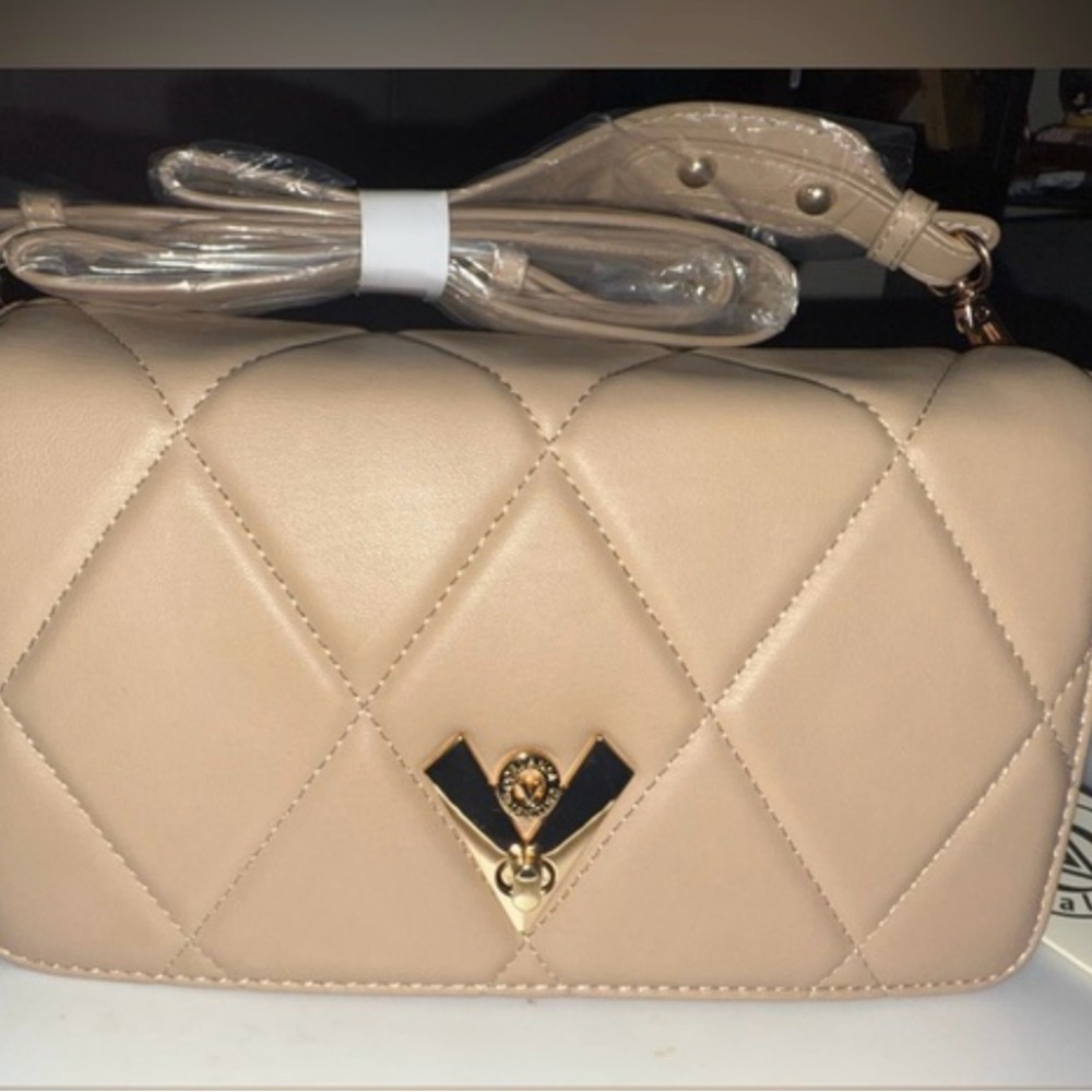Valentino Quilted HandBag. Eloquent Color Combination. $279 retail!! V-2003 🔥 - Picture 4 of 5